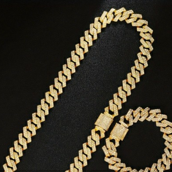 16mm Cuban Link Chain - Picture 9 of 10